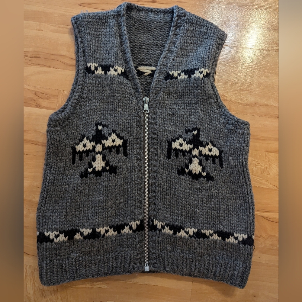 Cowichan Vest size L/XL Hand Knit